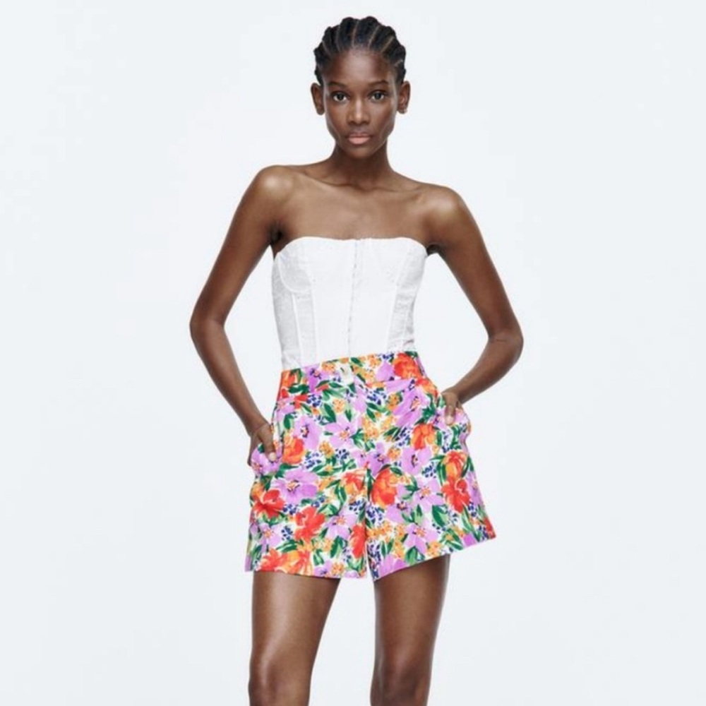 Zara Floral Multicolor Women's High Waist Shorts